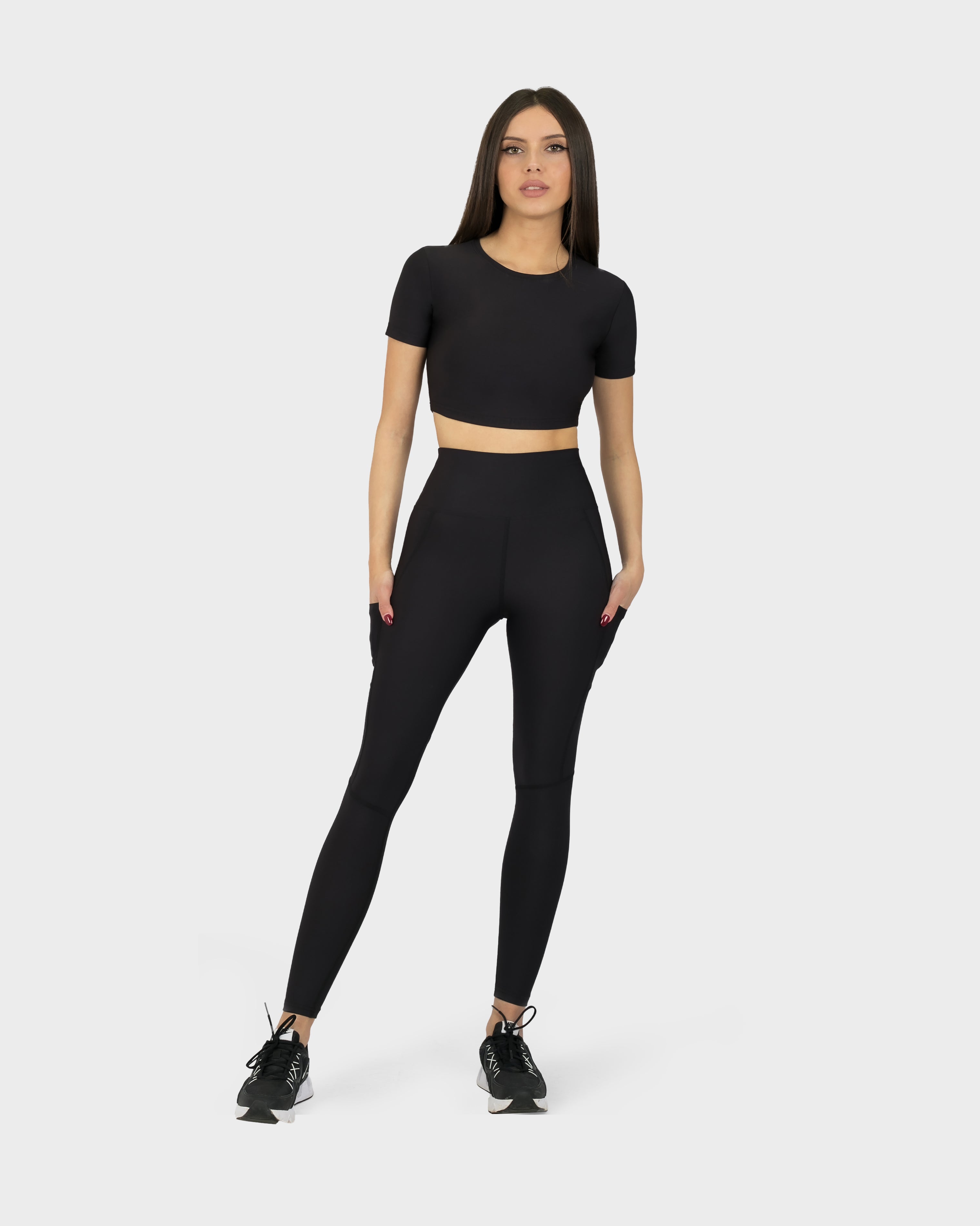 SPORTS SHORT SLEEVE VROP TOP BLACK