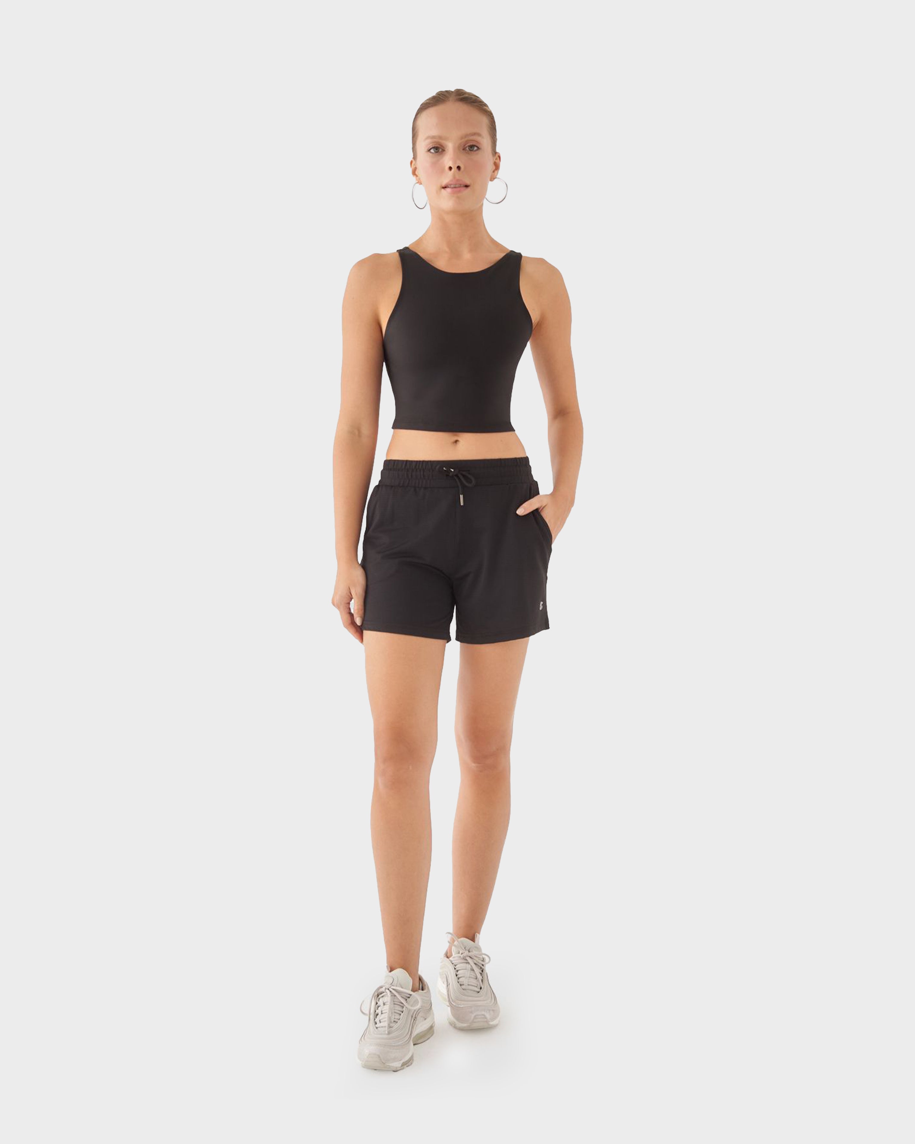 CARO WOMEN’S SPORTS SHORTS BLACK