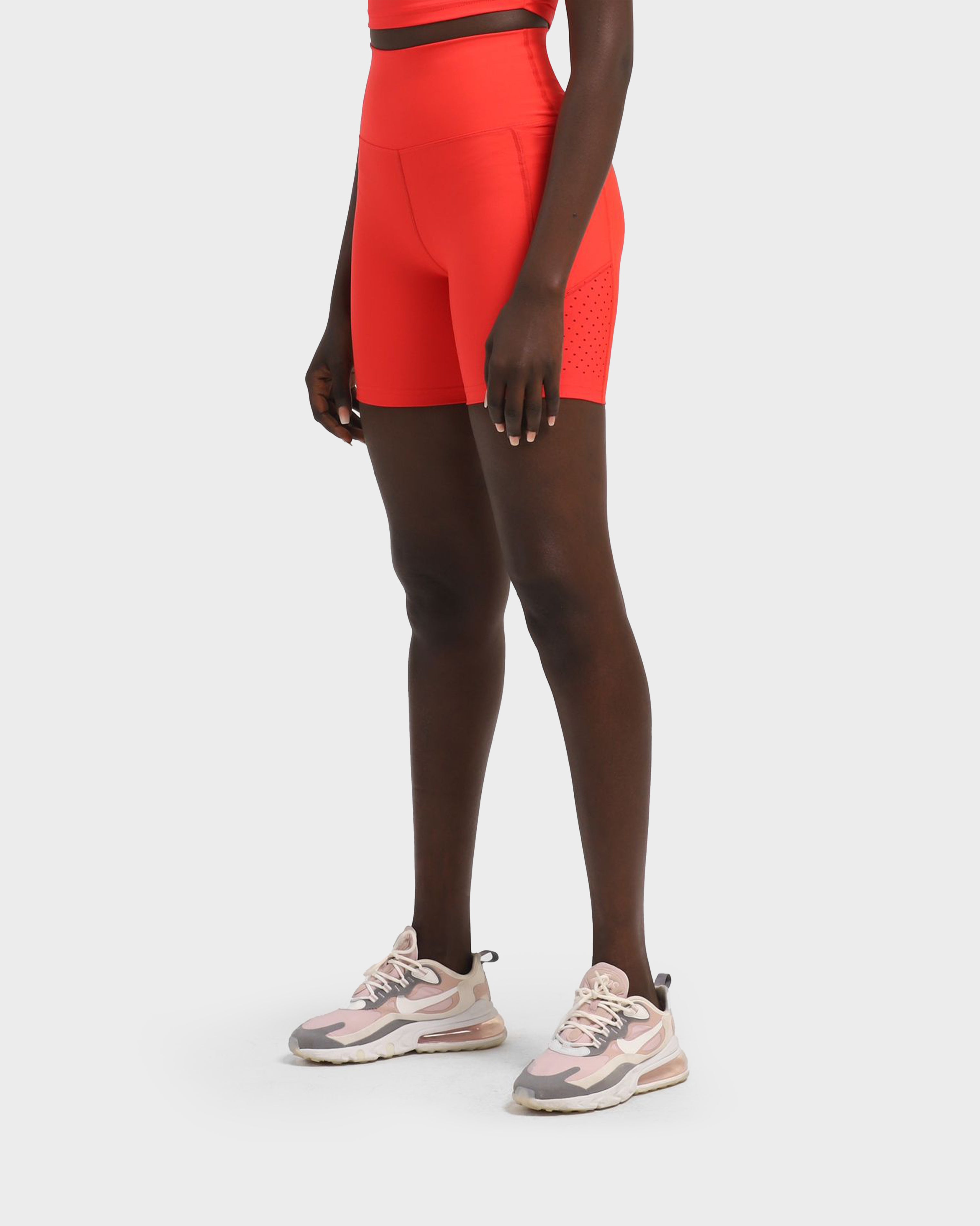 LASER-CUT POCKET SHORT TIGHTS VERMILION
