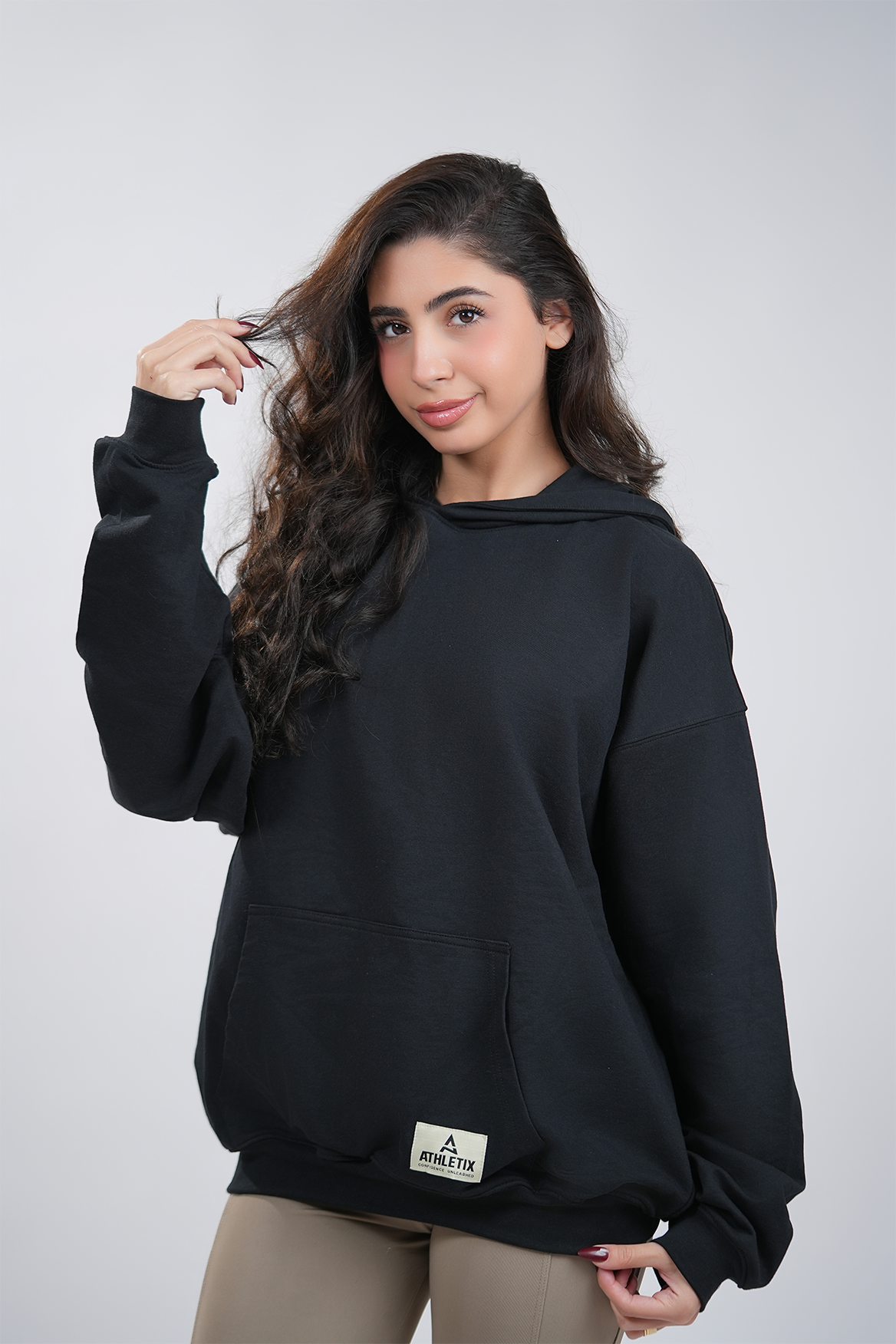 BLACK HOODIE