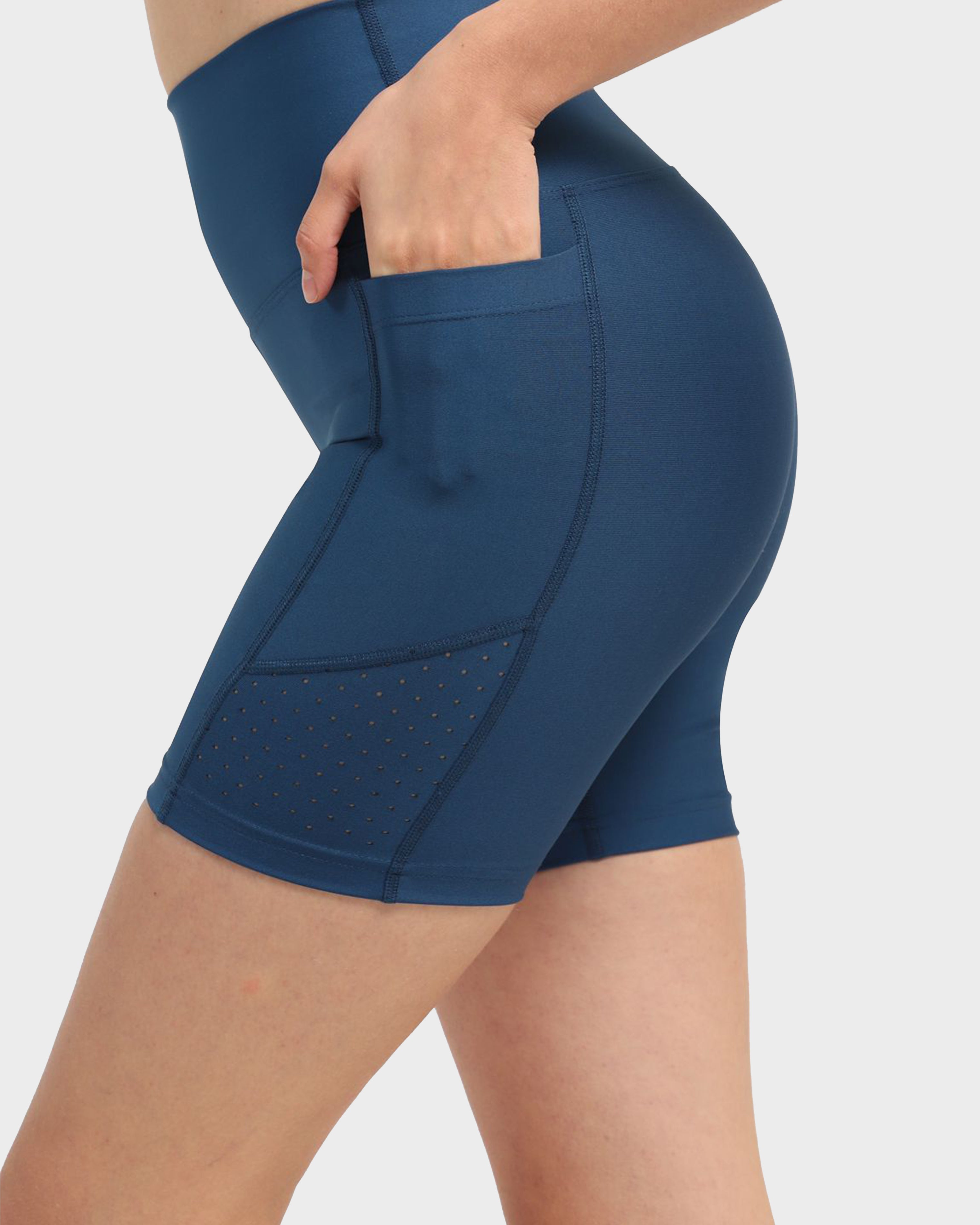 LASER-CUT POCKET SHORT TIGHTS PETROL