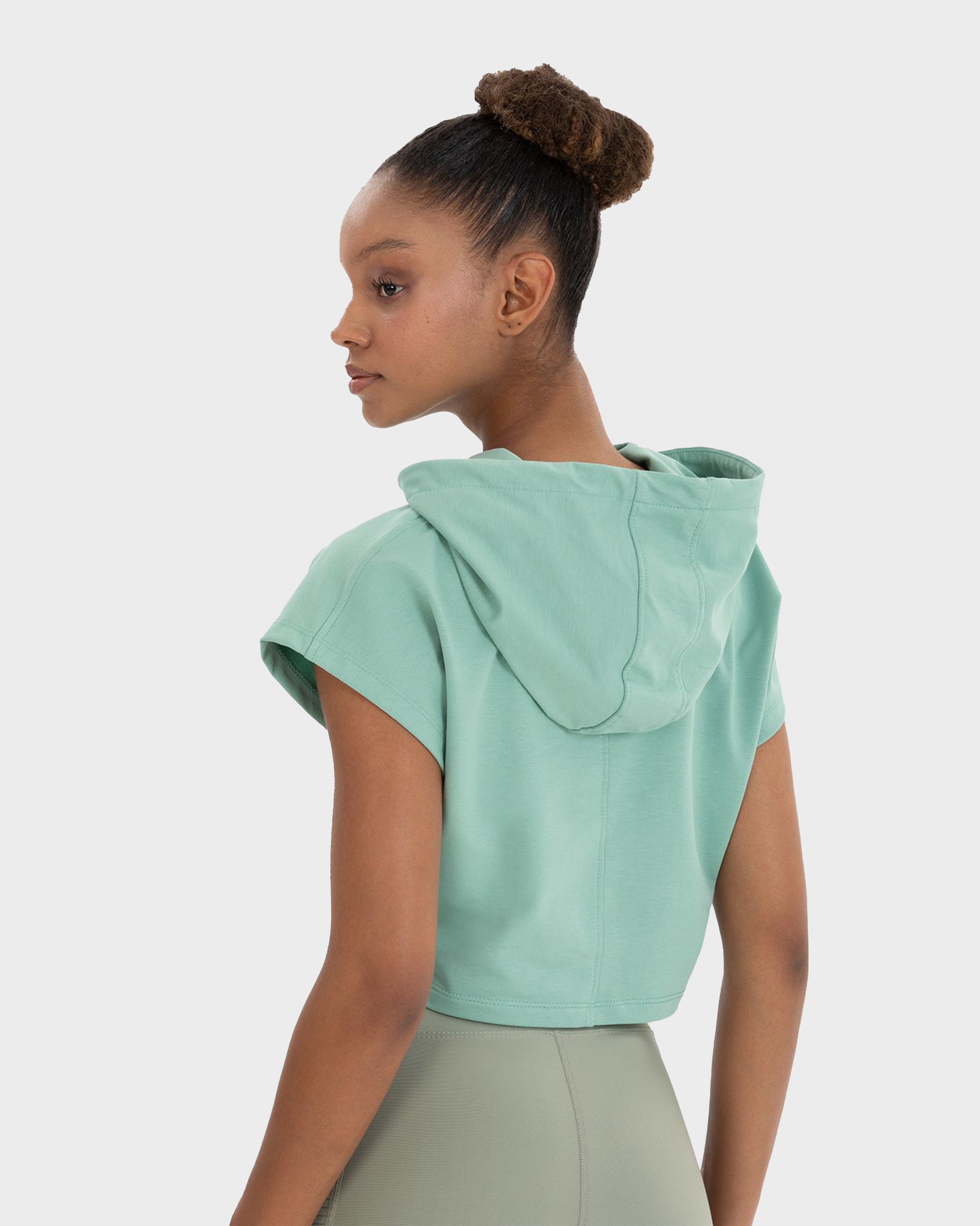 ALICE SLEEVELES CROP HOODIE ICE GREEN