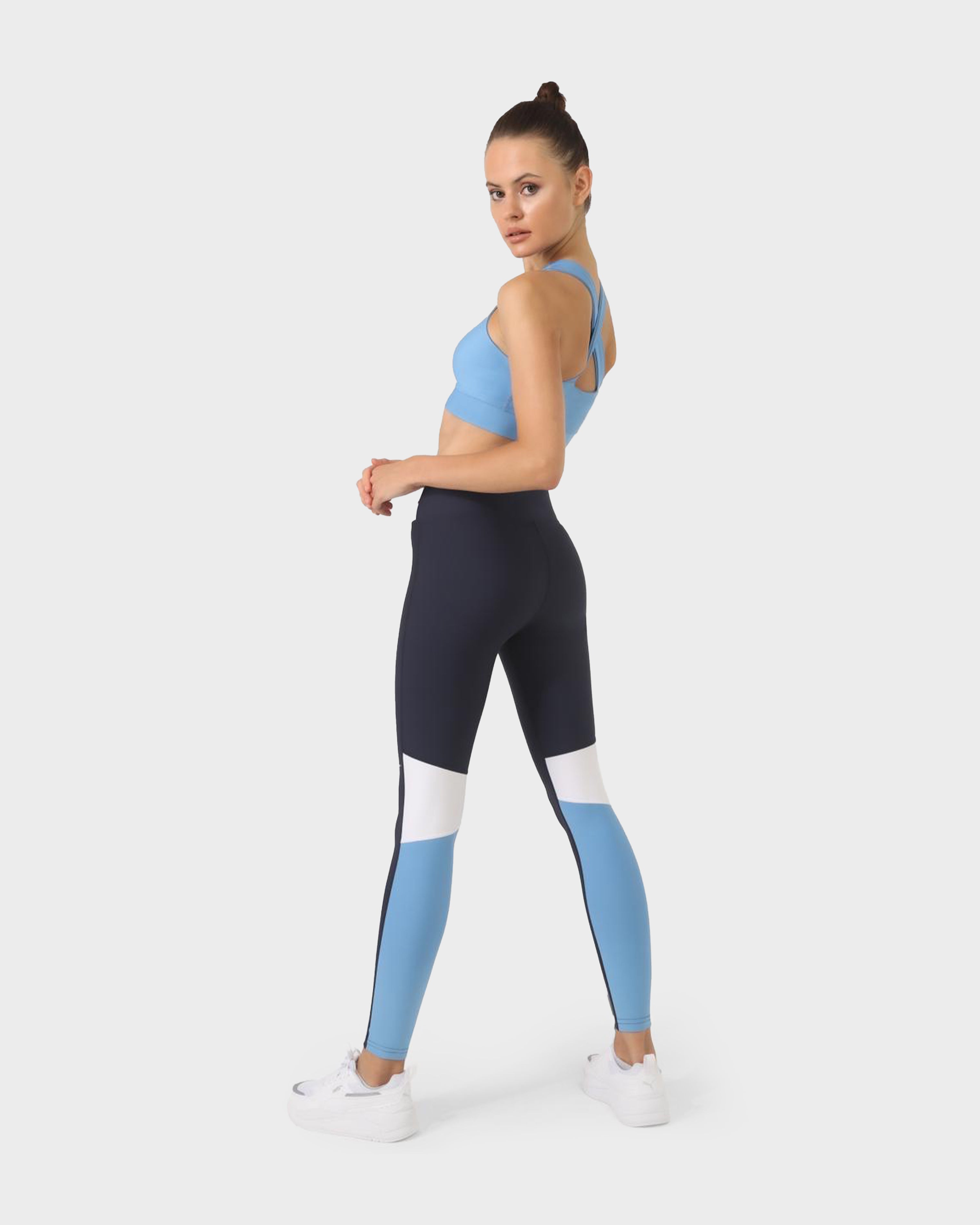 CROSS STRAP SPORTS BRA BLUE