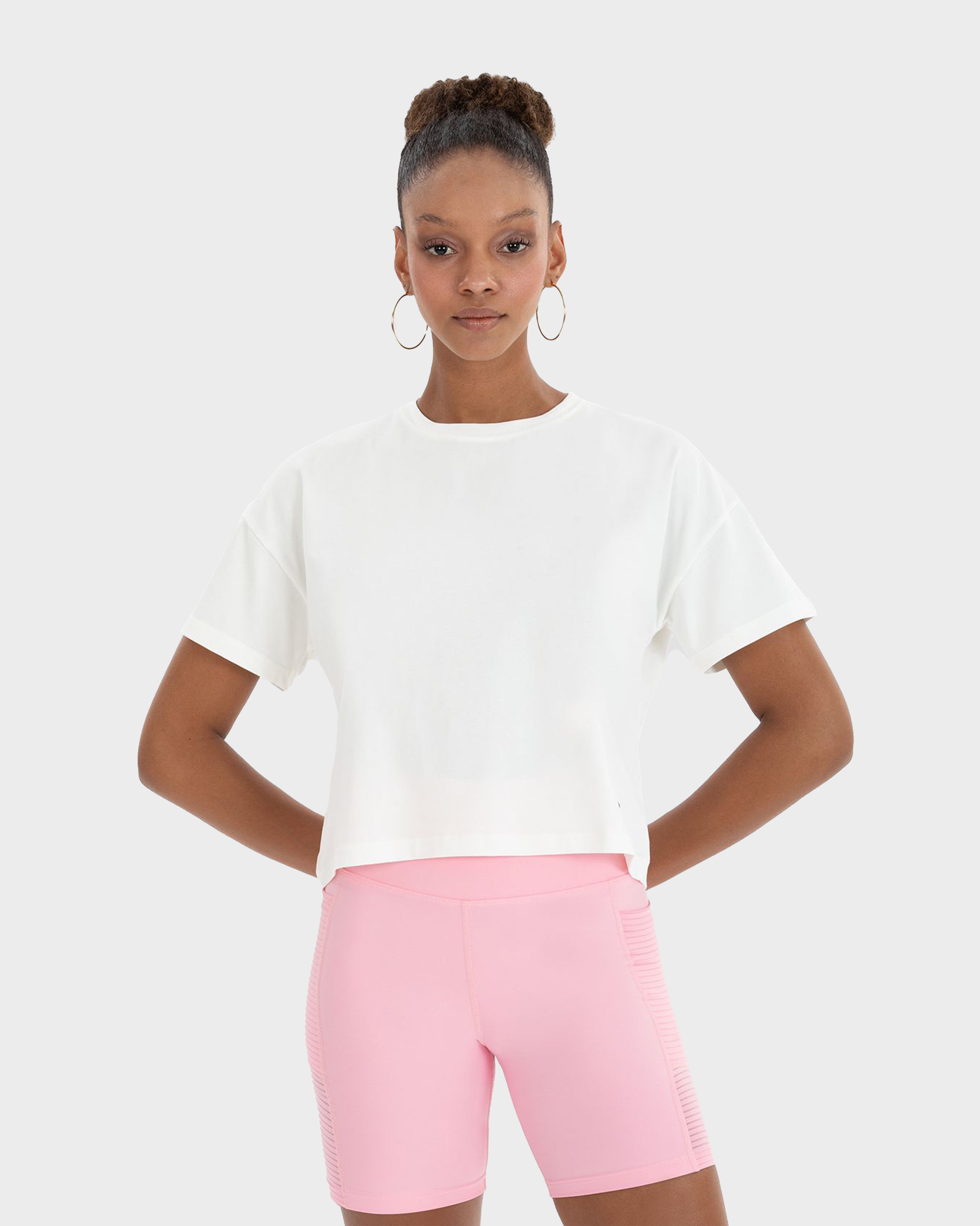 LILY WOMEN’S OVERSIZE CROP T-SHIRT ECRU