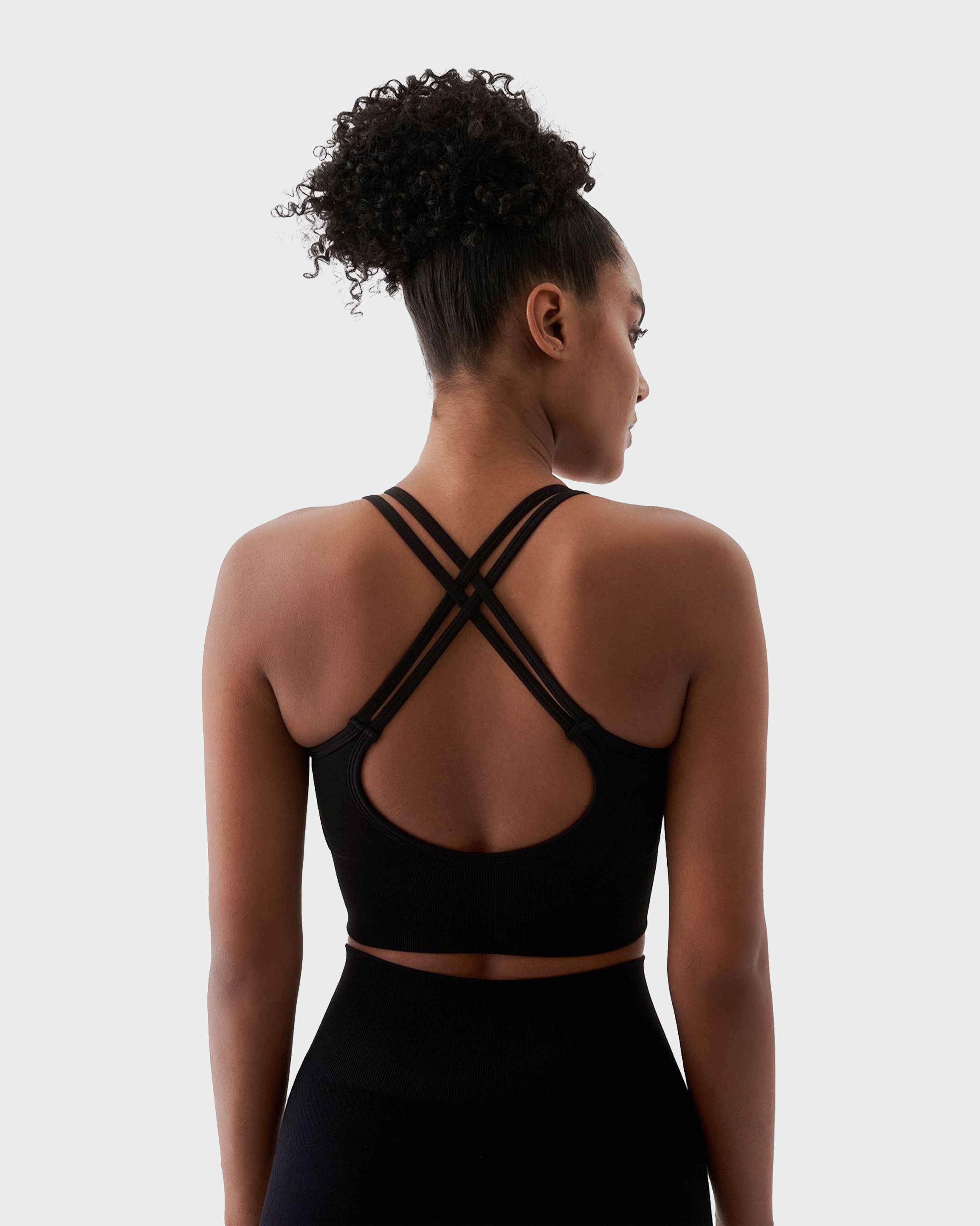 KATE SEAMLESS SPORTS BRA BLACK