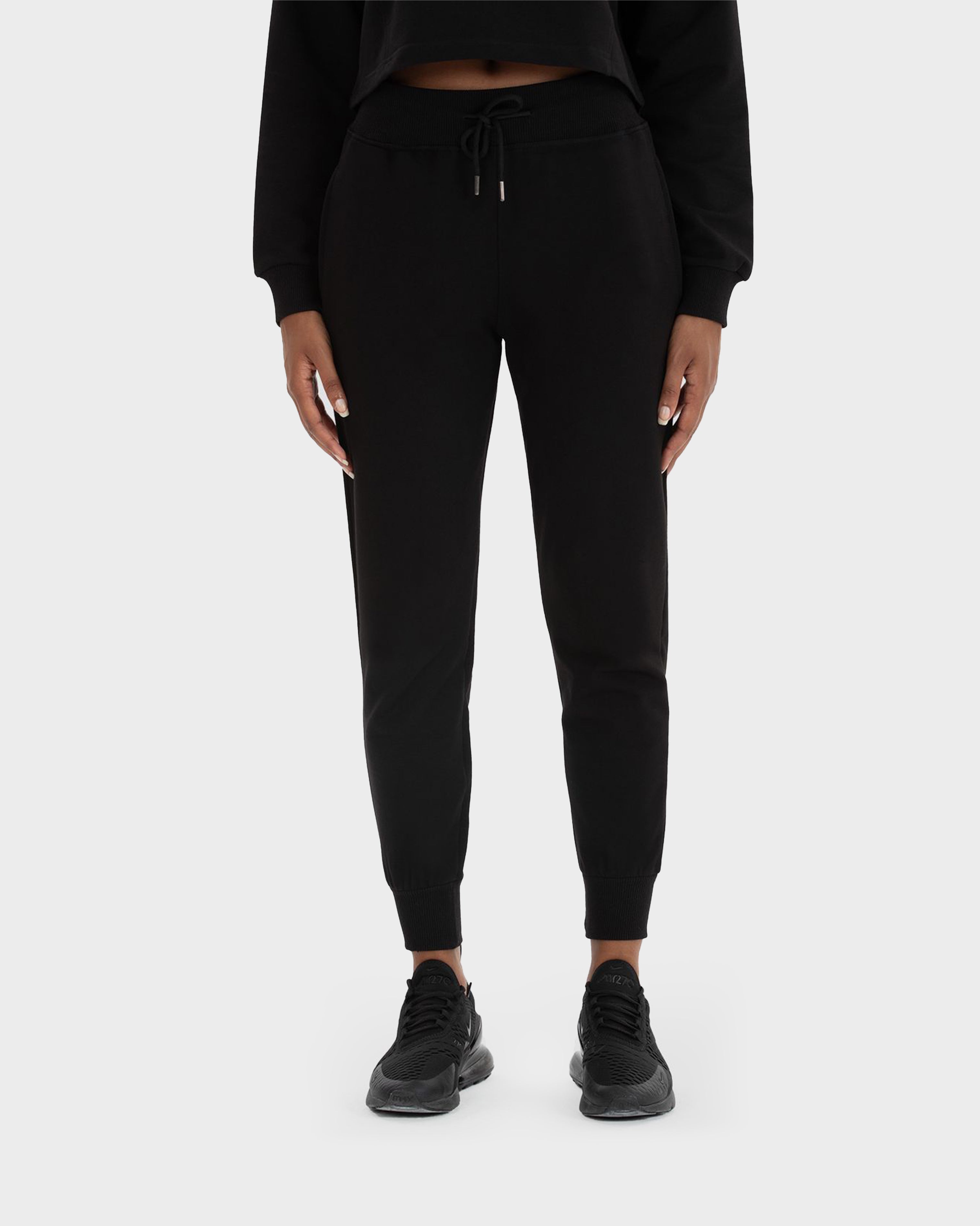 LEXA CARROT-CUT JOGGING PANTS BLACK