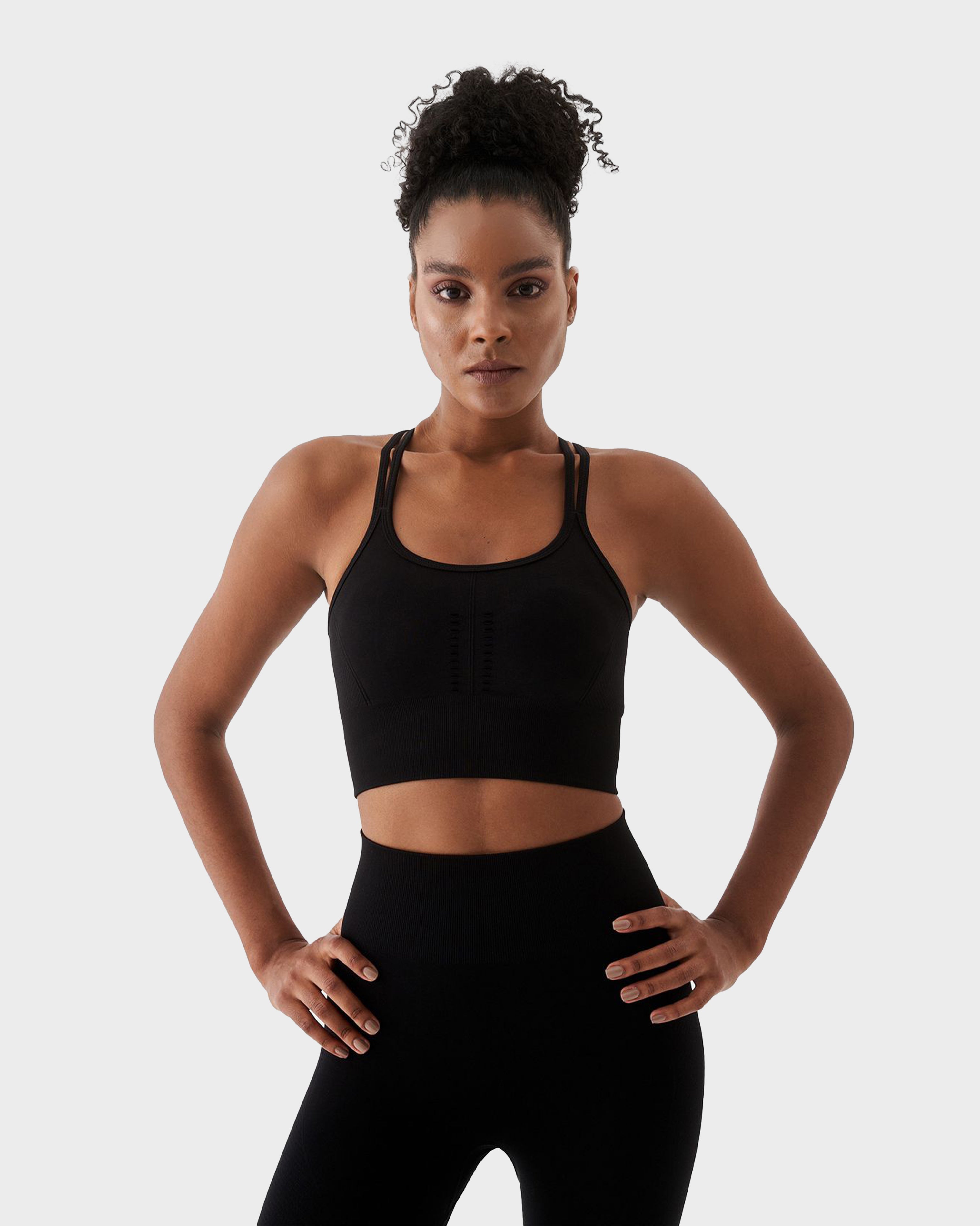 KATE SEAMLESS SPORTS BRA BLACK