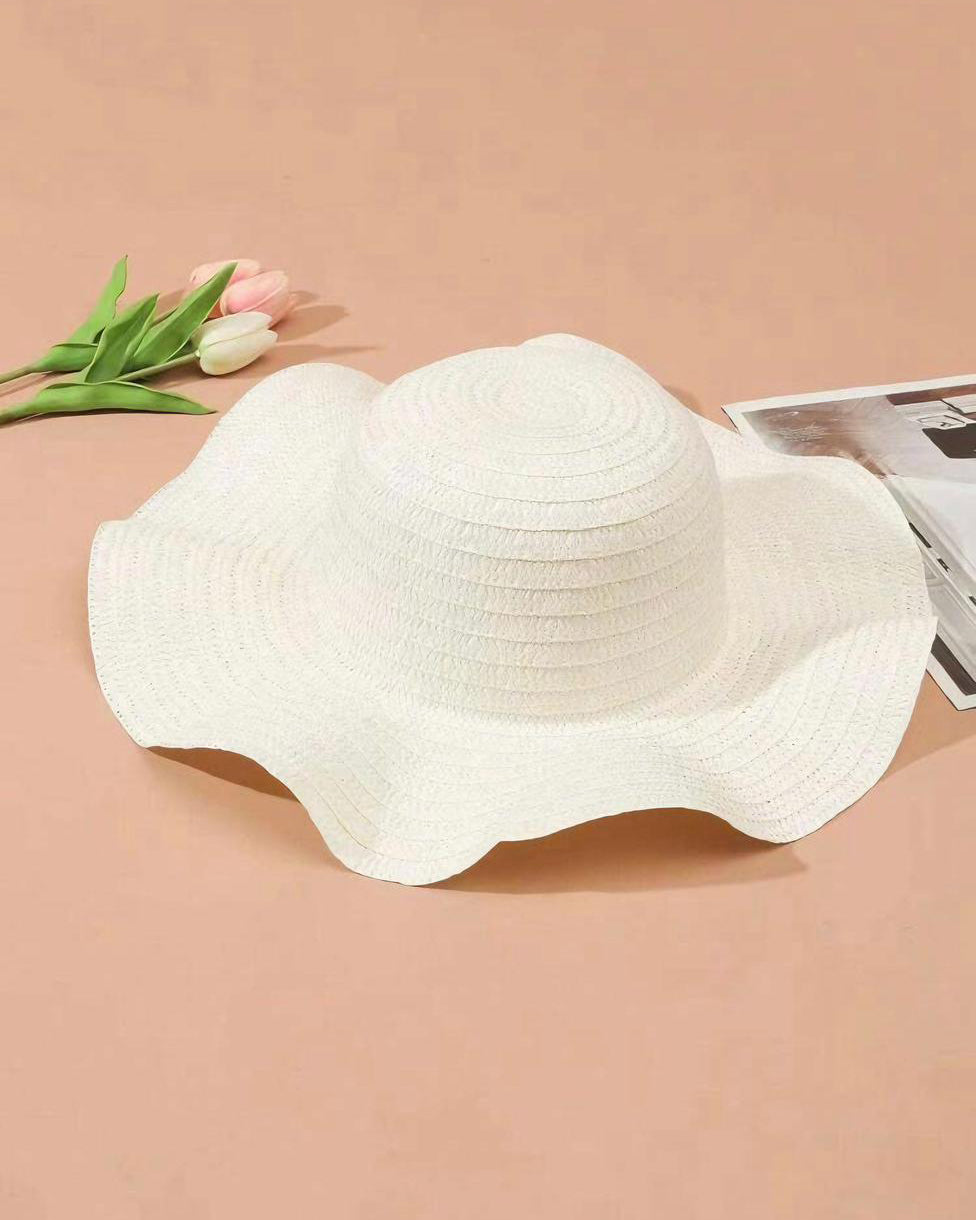 WHITE BEACH HAT